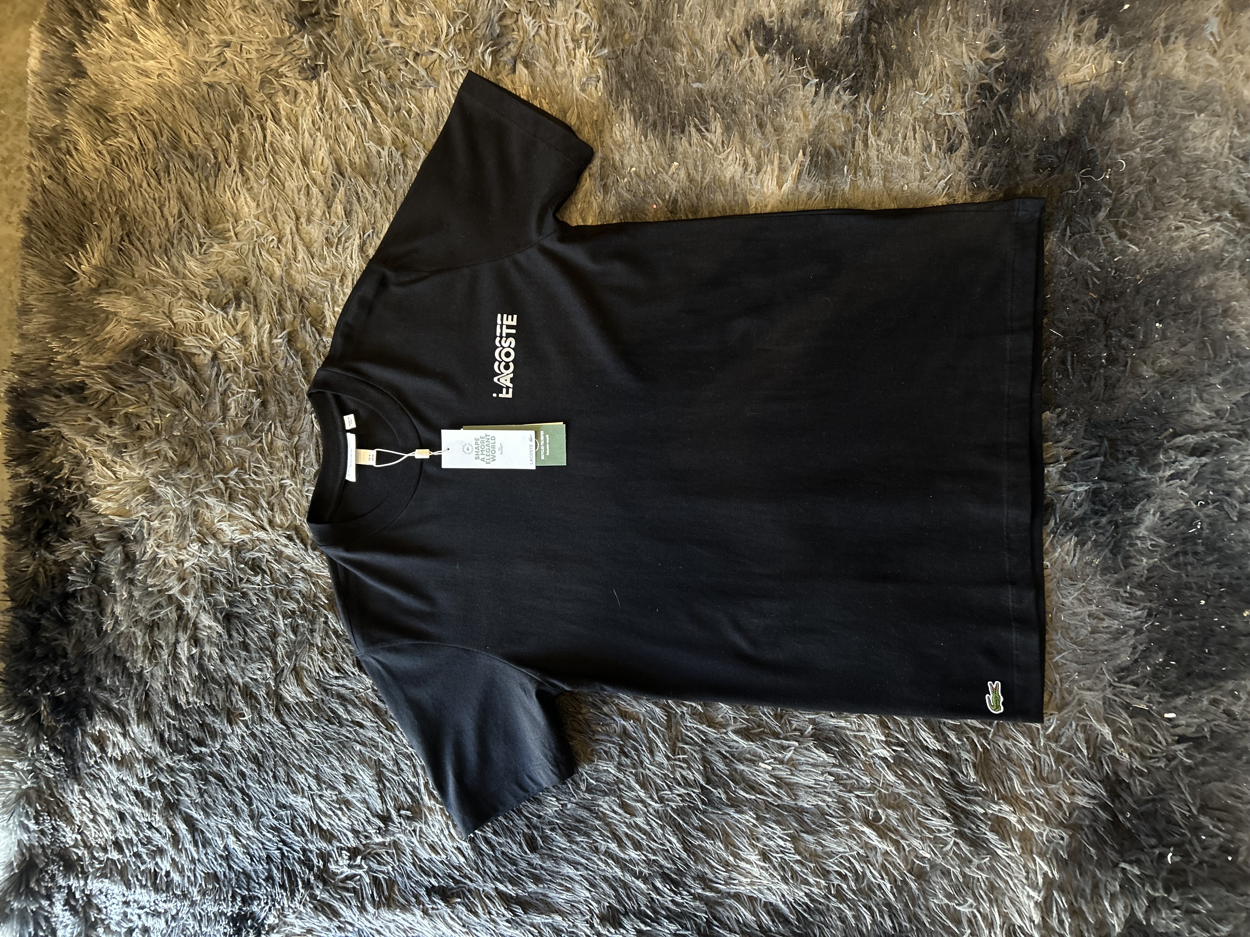 Camiseta Lacoste peruana